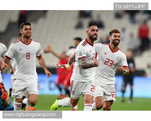 伊朗足球明星在多个球队的辉煌历程与成就分析 伊朗足球明星在多个球队的辉煌历程与成就分析