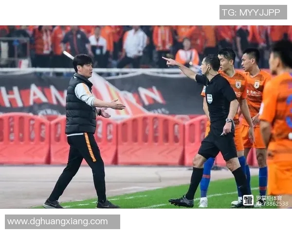 赛后复盘:深圳队与杭州队的默契配合与战术分析 赛后复盘:深圳队与杭州队的默契配合与战术分析