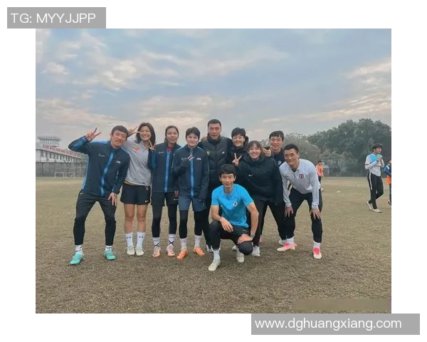 武汉足球队与南京足球队赛后分析球员个人能力表现与影响